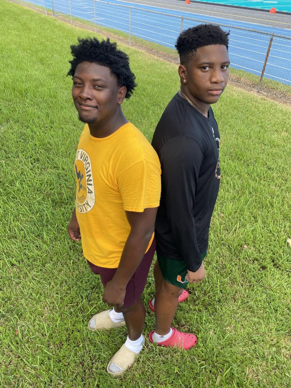 Elijah Kinsler (left) and Jermaine Kinsler are cousins on the Bergen Catholic football team. Jermaine moved to New Jersey from Ocala, Florida.