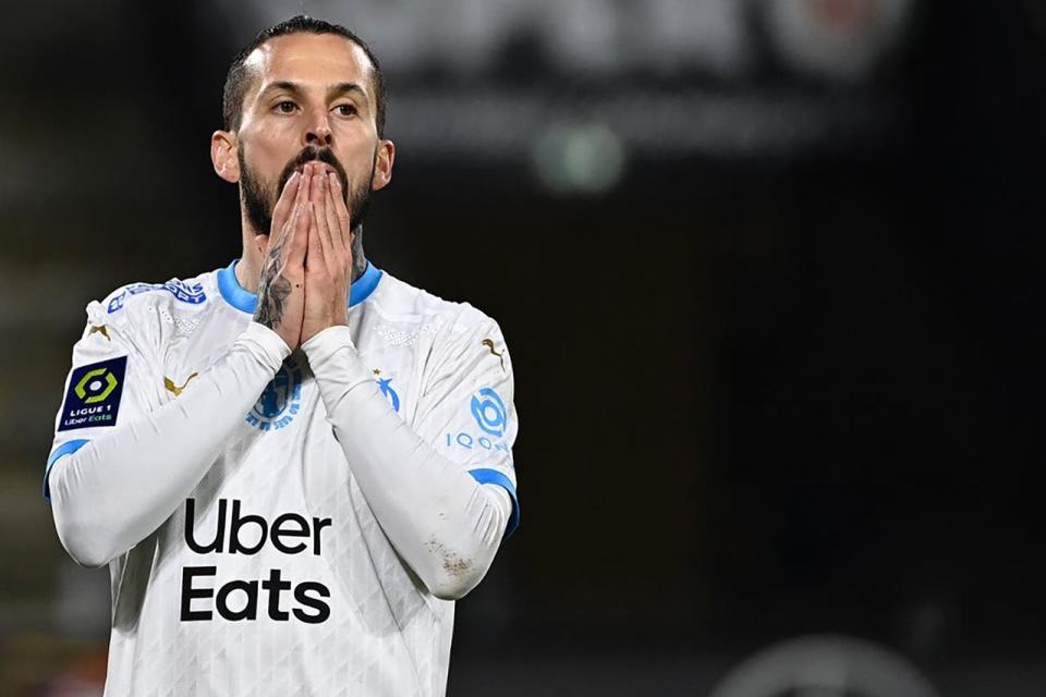 Darío Benedetto viene siendo suplente en el equipo más popular de Francia; hincha de Boca, tendrá un entrenador simpatizante de River.