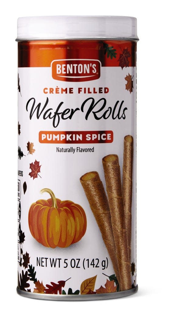 bentons pumpkin spice crème filled wafer rolls from aldi