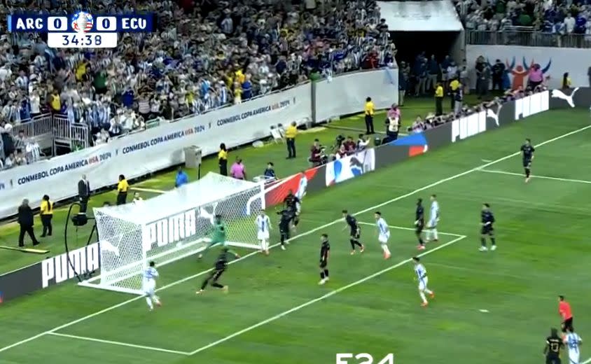 Video: Lisandro Martinez scores his first goal for Argentina in Copa America quarter-final