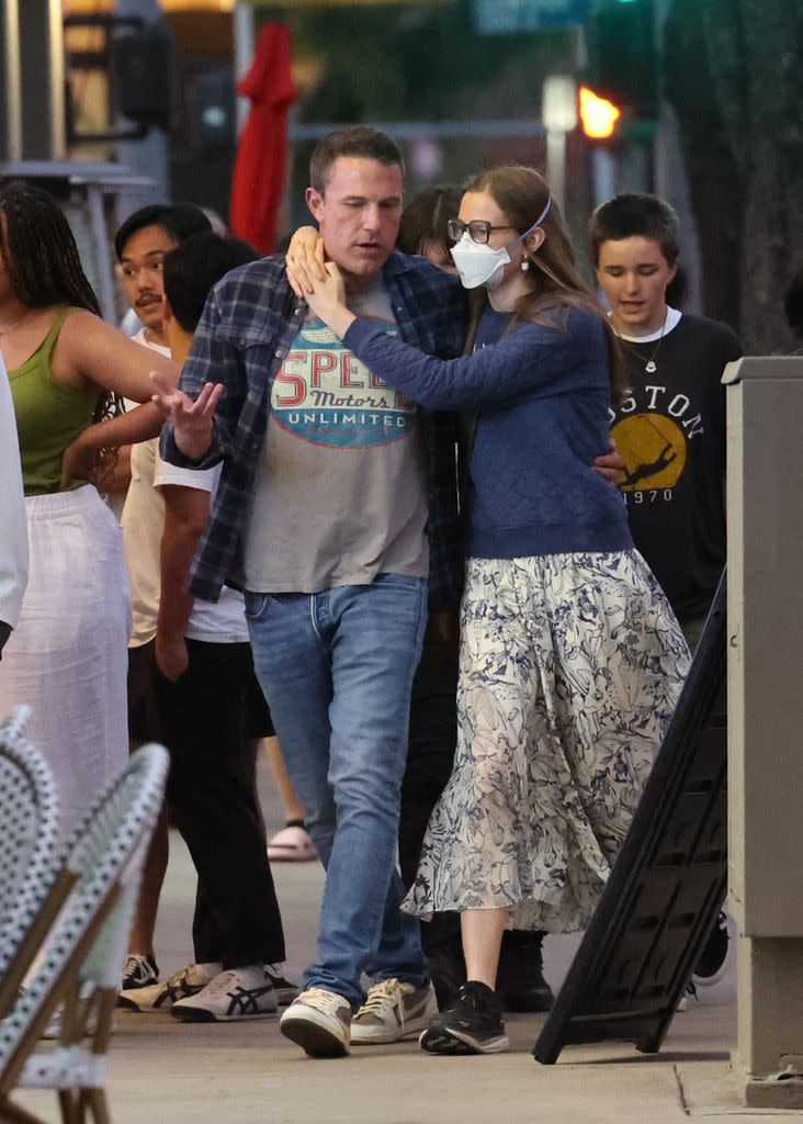 Ben Affleck disfrutó de una salida con Violet y Fin.