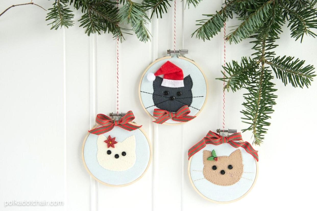 diy christmas ornaments cat embroidery hoop ornaments