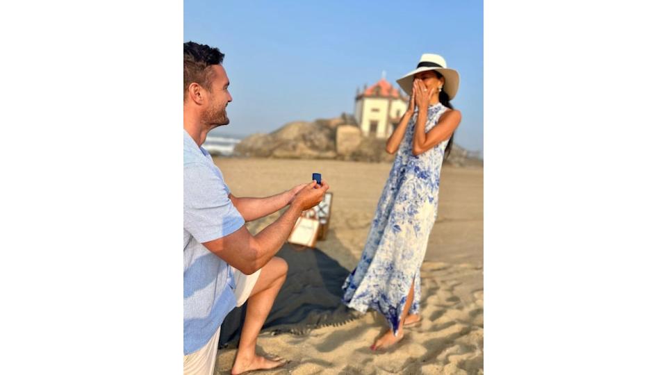 Nicole Scherzinger and Thom Evans on the beach after his proposal