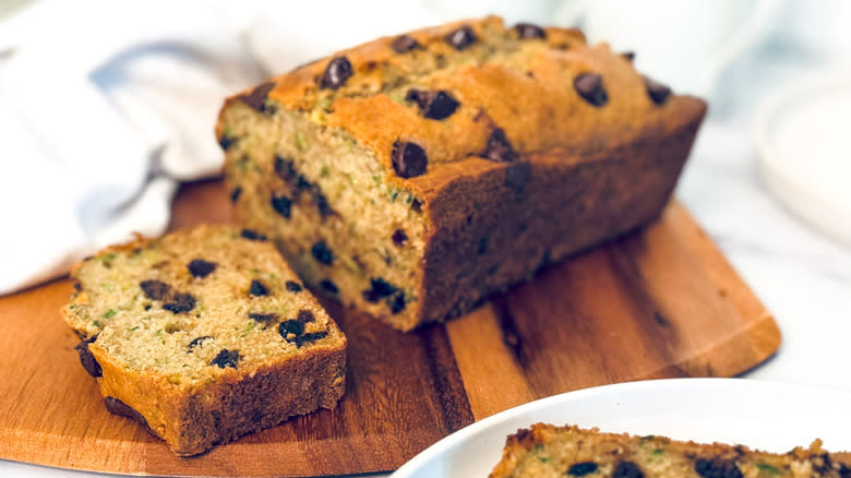 sliced loaf of raisin bread