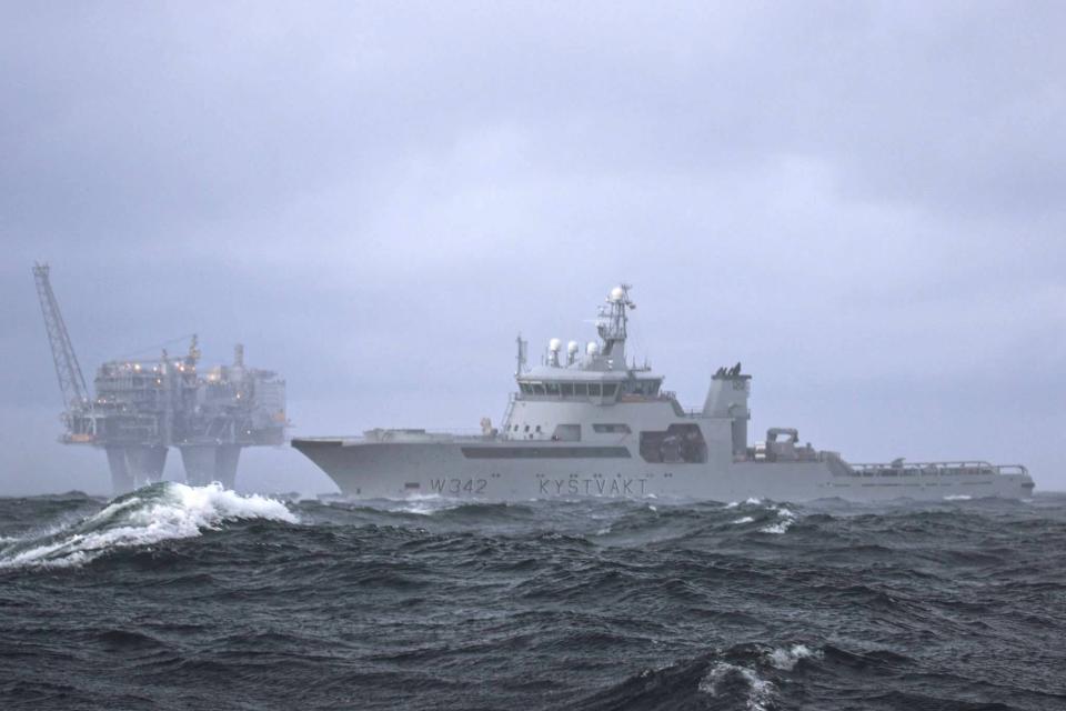 Norwegian coast guard patrol vessel gas oil well North Sea