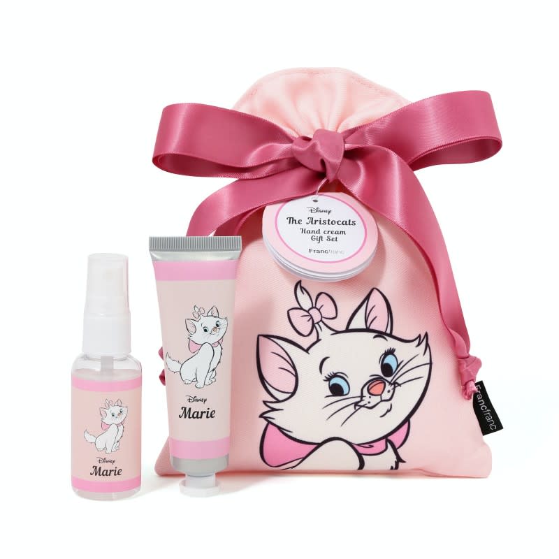 ARISTOCATS HAND CREAM GIFTSET ARISTOCATS HAND CREAM 3PCS GIFT SET 護手霜套裝 Color: Pink / Dark Pink