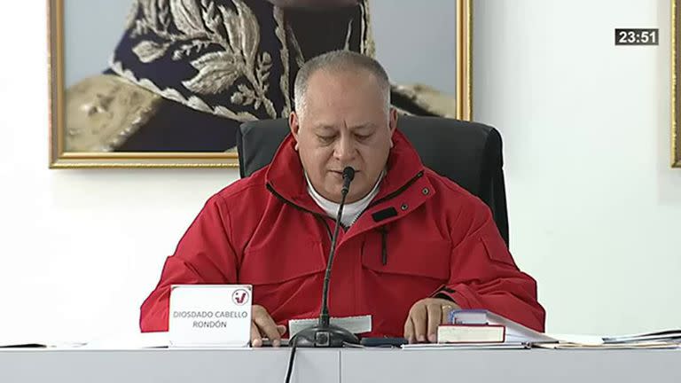 Duras críticas Diosdado Cabello contra Alberto Fernández por el avión venezolano-iraní