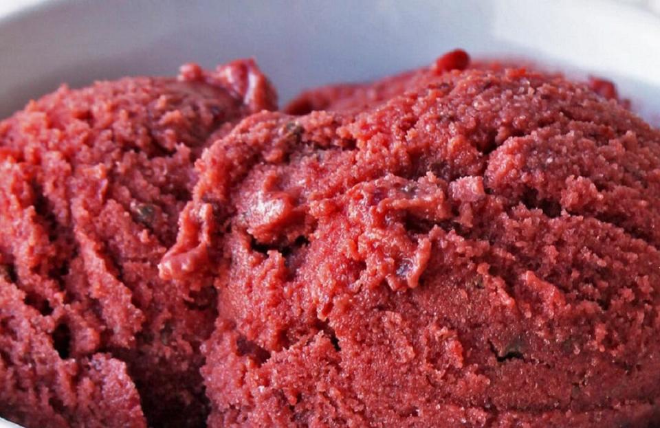 Cherry Chocolate Chip Frozen Yogurt