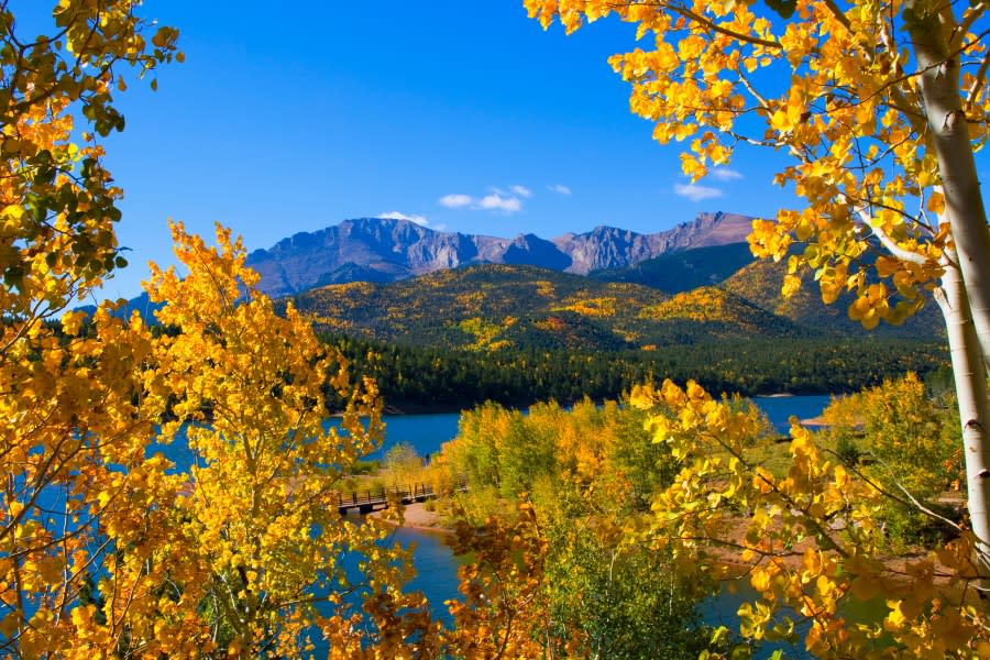 Crystal Reservoir in the fall with Pikes Peak in the background (Getty Images)