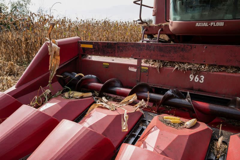 FILE PHOTO: Ag components shortage roils farm sector, equipment makers during harvest