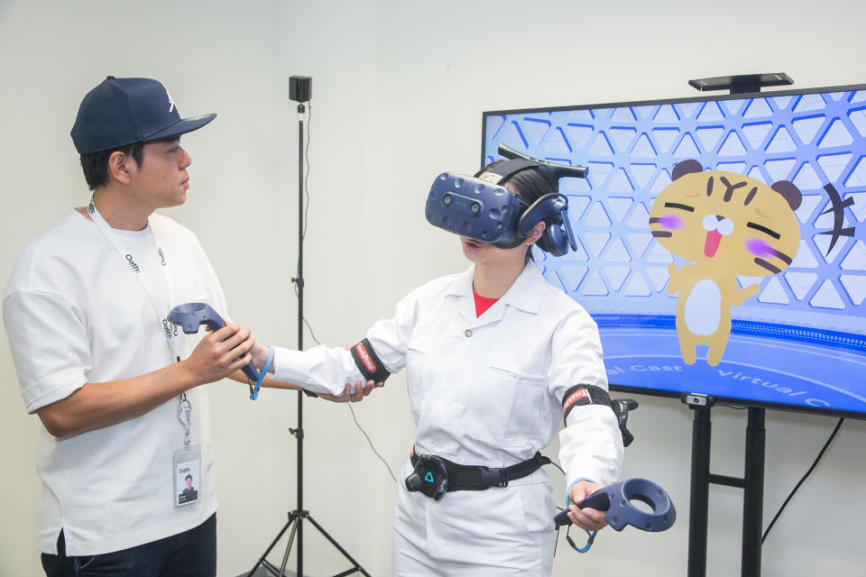 ▲Oath資源挹注串聯科技，Yahoo奇摩打造VR虛擬網紅ㄚ虎搶攻電商雙11直播晚會。
