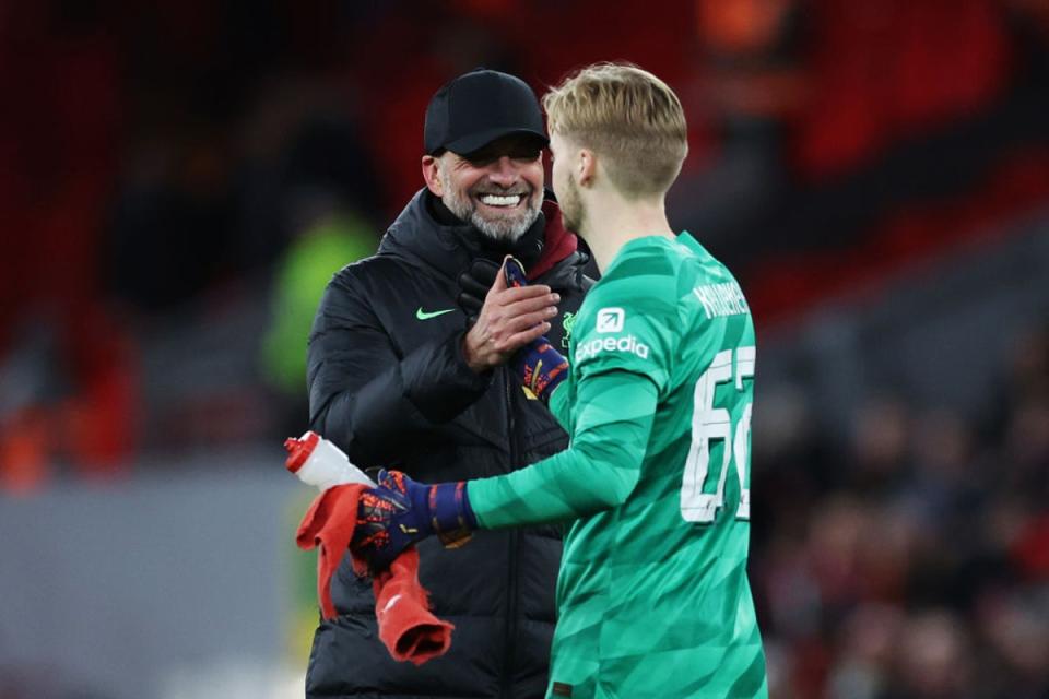 Jurgen Klopp congratulates Kelleher after reaching this year’s Carabao Cup final (Getty Images)