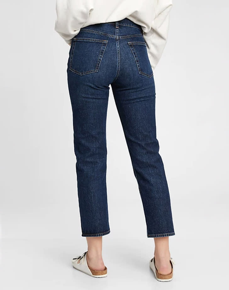 The 14 Best Jeans for Flat Butts That Won’t Sag or Gape in the Rear