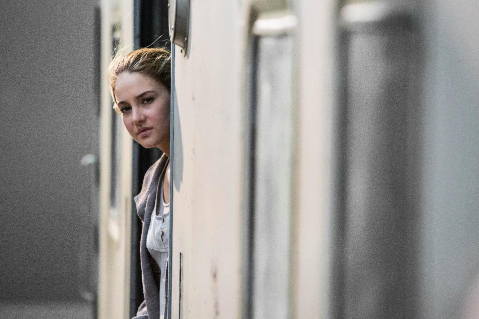 This photo released by Summit Entertainment, LLC shows Shailene Woodley as Beatrice "Tris" Prior, in the film, "Divergent." (AP Photo/Summit Entertainment, Jaap Buitendijk)