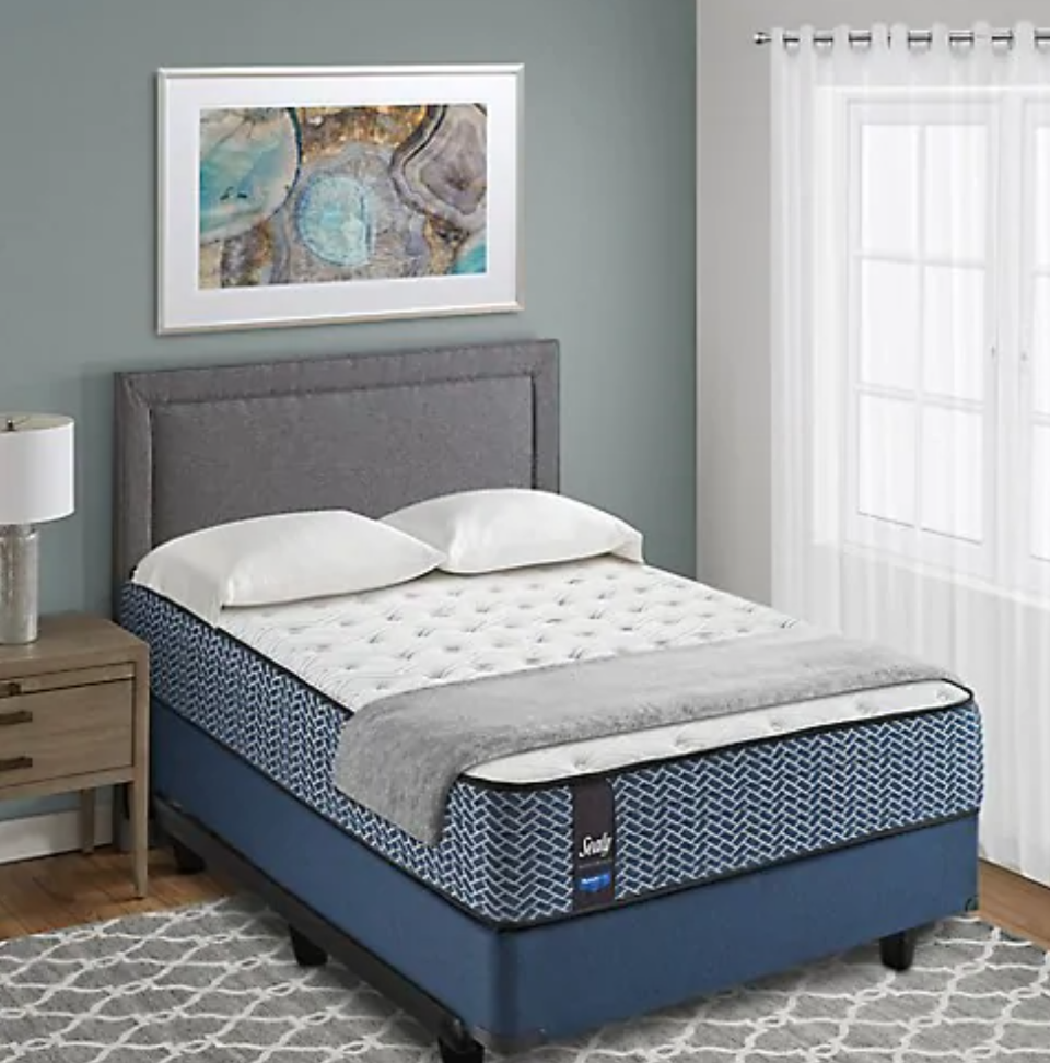 Sealy Posturepedic Signature Plus Plush Tight Top Mattress. Image via Hudson's Bay.