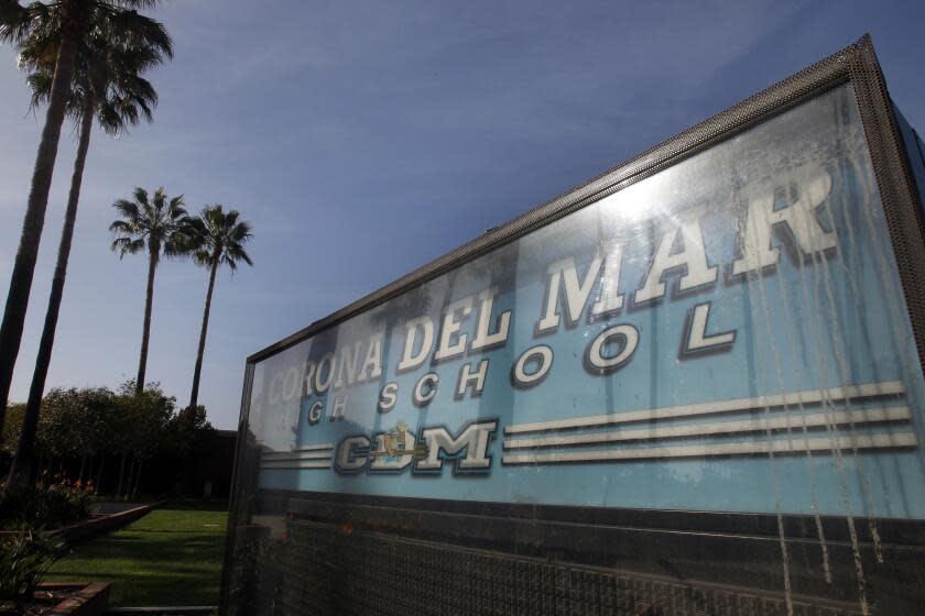 Corona del Mar High School