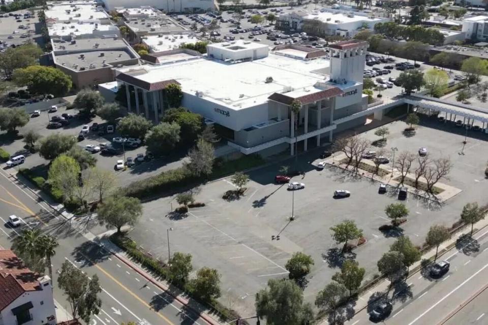 An aerial photo of La Cumbre Plaza and the Macy’s building in Santa Barbara.