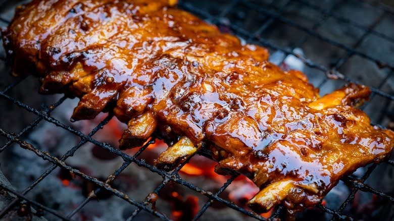 Rack of ribs on barbecue