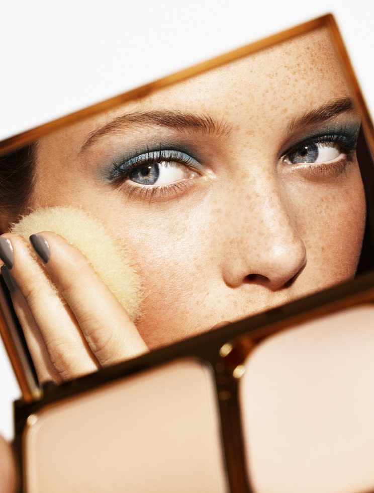 Wearing a full face of makeup is a requirement for women at one luxury London hotel. (Photo: Trunk)