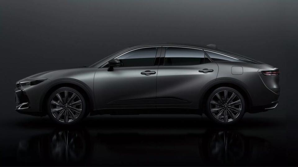 幾天前Toyota發表了一輛消光金屬黑的特式車款，而在該記者會上提到未來會有更多特殊車型。(圖片來源：Toyota)