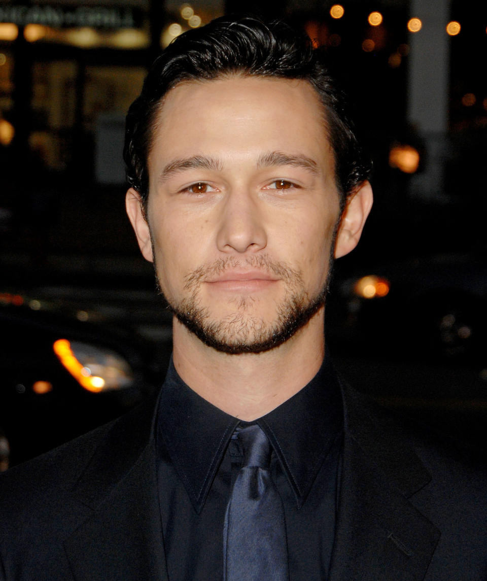 Joseph Gordon-Levitt attends the "Stop-Loss" premiere on March 17, 2008