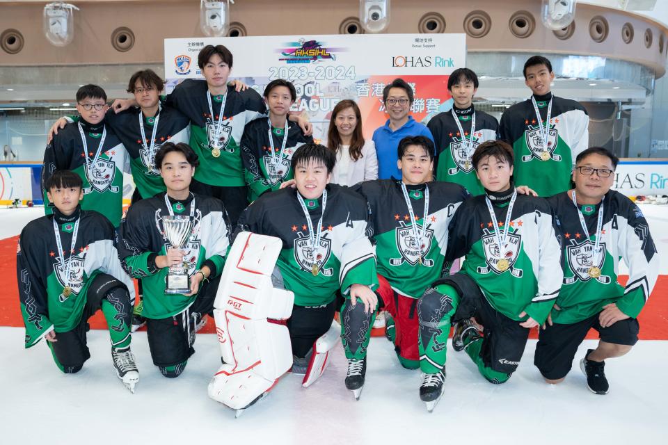 「2023／24香港校際冰球聯賽」中學組賽事，冠軍由九龍華仁書院贏得。