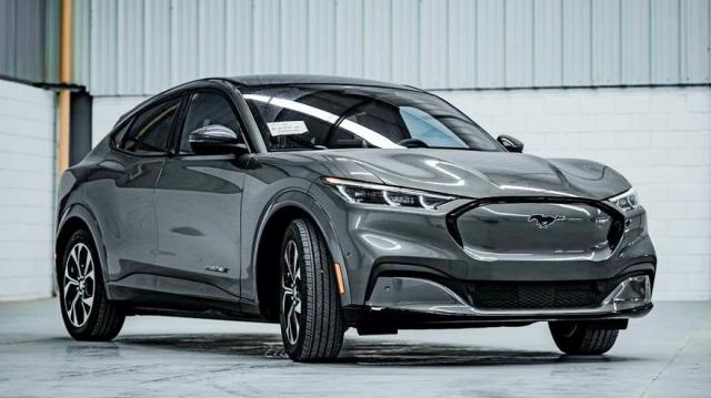 Ford Mustang Mach-E, el eléctrico más extremo de la marca llega en 2023.