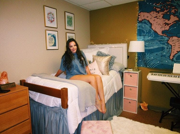 Savanna Kirby, a student at Troy University, posted this photo of her dorm room design. 