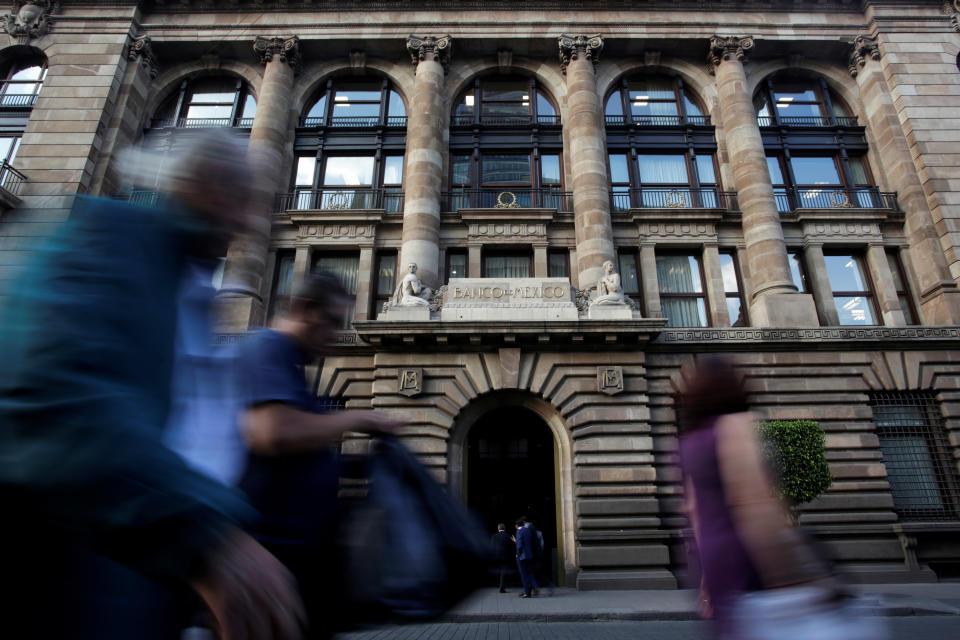 Fachada del Banco de Mexico en Ciudad de México. REUTERS/Daniel Becerril