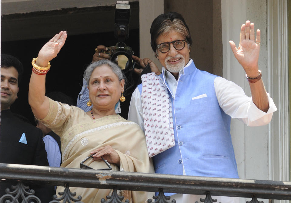 KOLKATA, INDIA - MAY 8: Bollywood actor Amitabh Bachchan along with wife Jaya Bachchan during a grand opening of Kalyan Jewellers showroom at Camac Street, on May 8, 2016 in Kolkata, India. The showrooms will feature Polki, gold, diamond and precious stone studded jewellery designs from across the country. (Photo by Samir Jana/Hindustan Times via Getty Images)