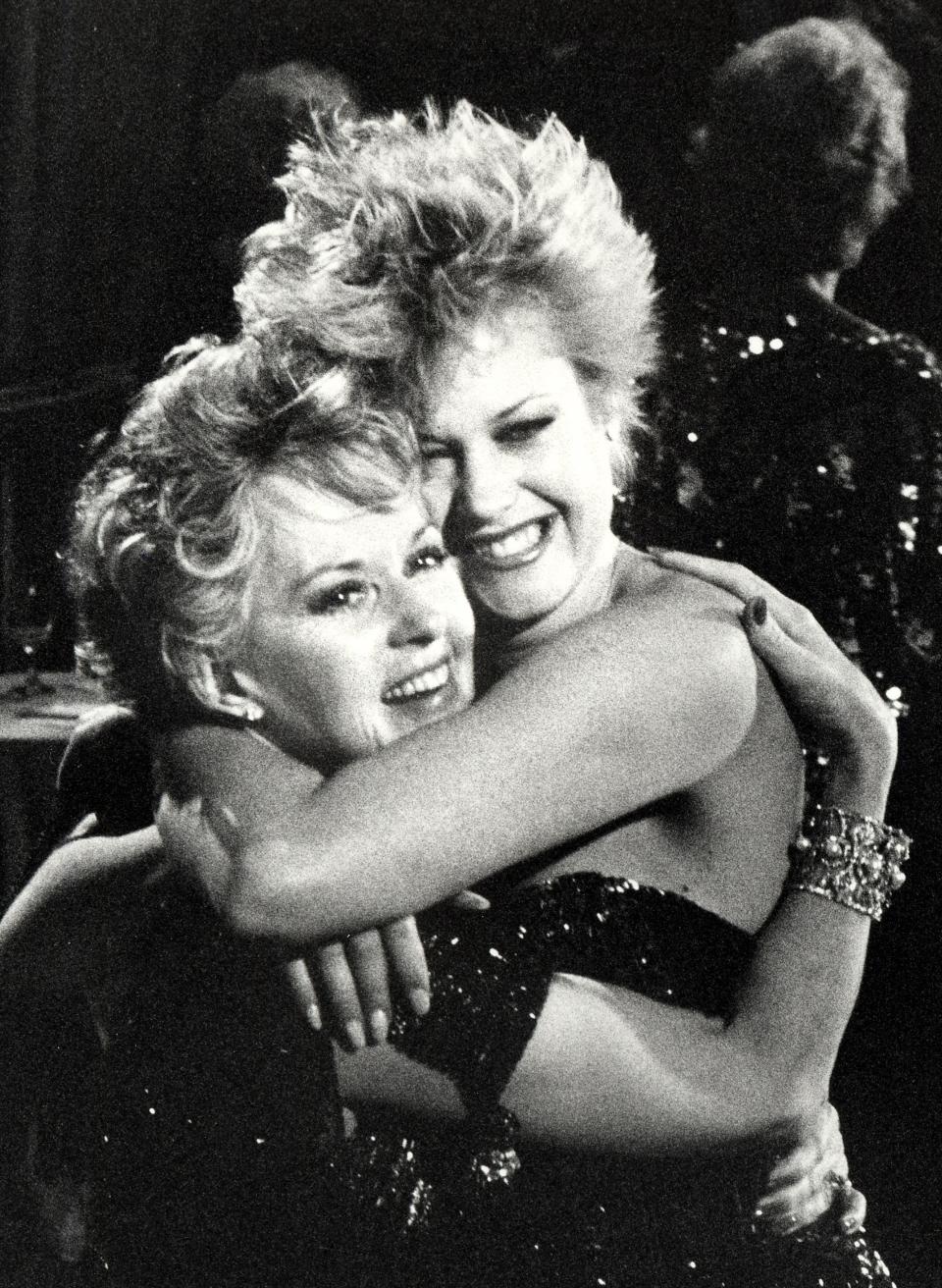 Tippi Hedren and Melanie Griffith at the 1987 Golden Globe Awards.