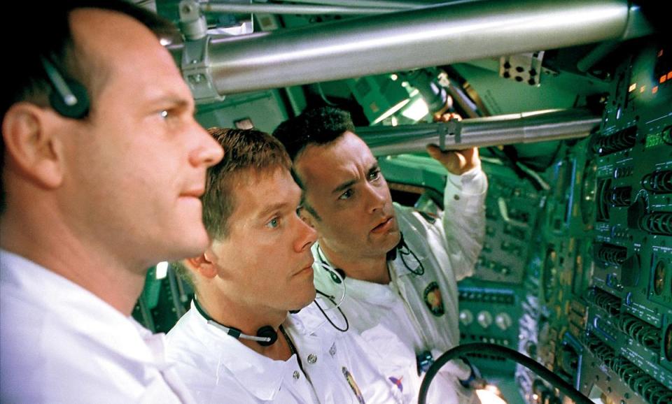 雖然「阿波羅13號」是失敗的登月計畫，但電影卻從中逆轉，推敲出危機發生後全美上下一心、團結一致的精神，讓危機化為轉機。（東方IC）
