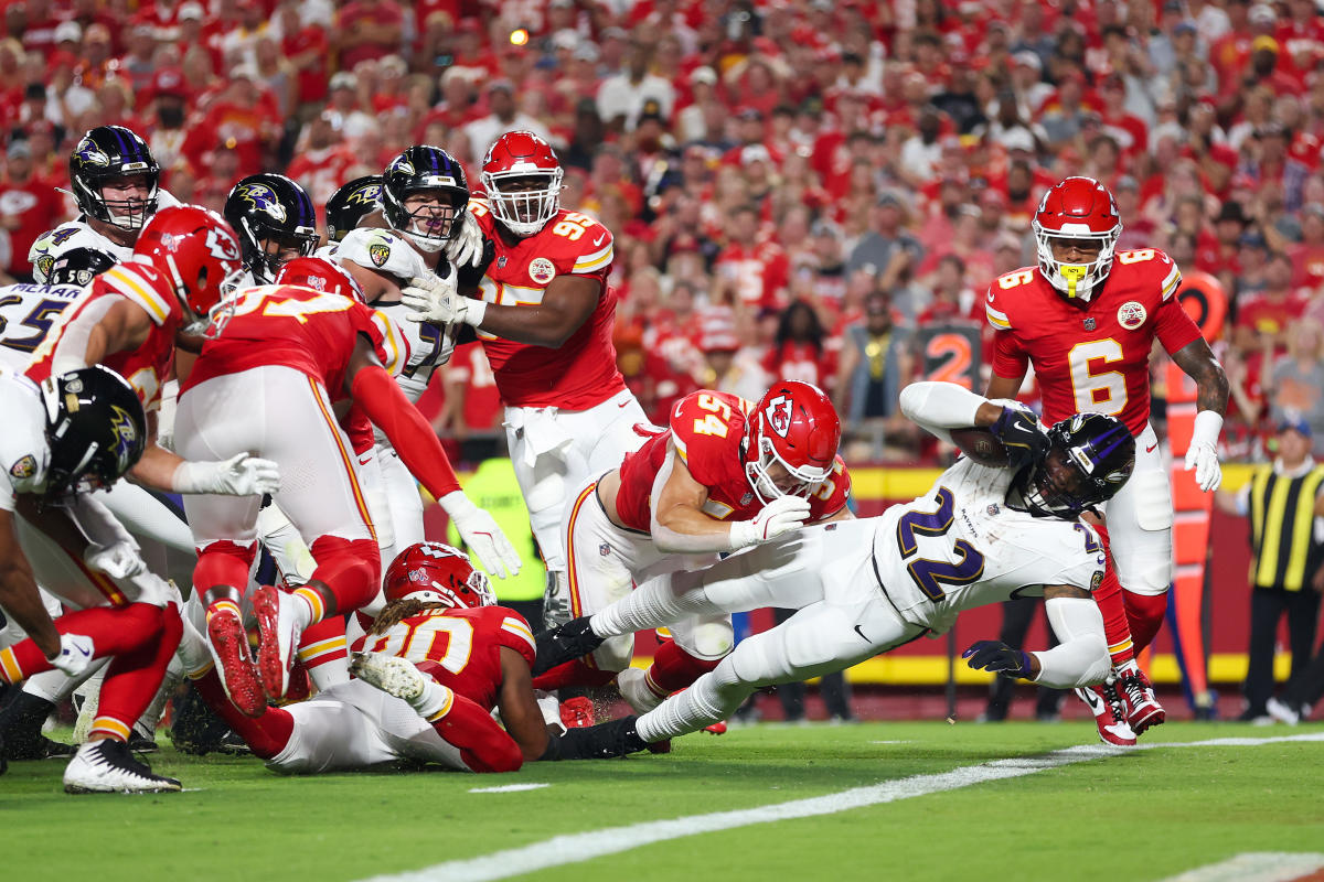 Chiefs vs. Ravens live updates: Derrick Henry gets Baltimore on the board early, Xavier Worthy responds for K.C.