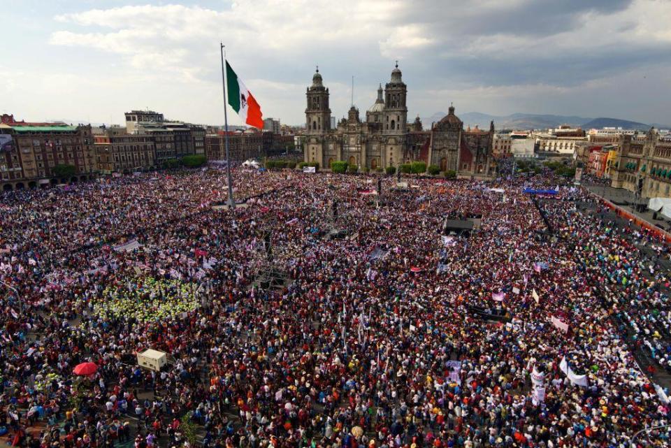 Manifestación a favor del gobierno de AMLO.