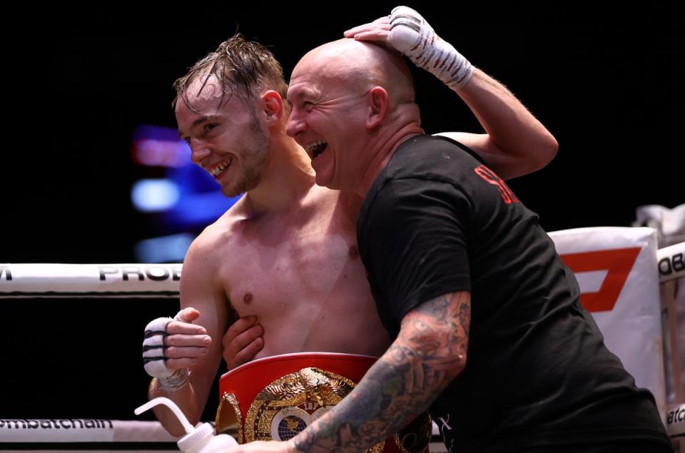 Sunny Edwards takes on Felix Alvarado in Sheffield (Getty Images)