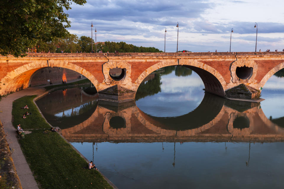 <p>À Toulouse, l’écart de salaire entre hommes et femmes est de 21,55%.</p>