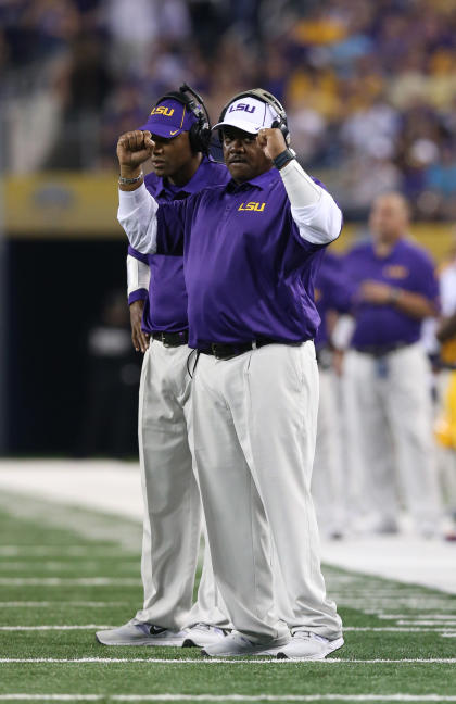 BREAKING: LSU Hires Corey Raymond as Defensive Backs Coach