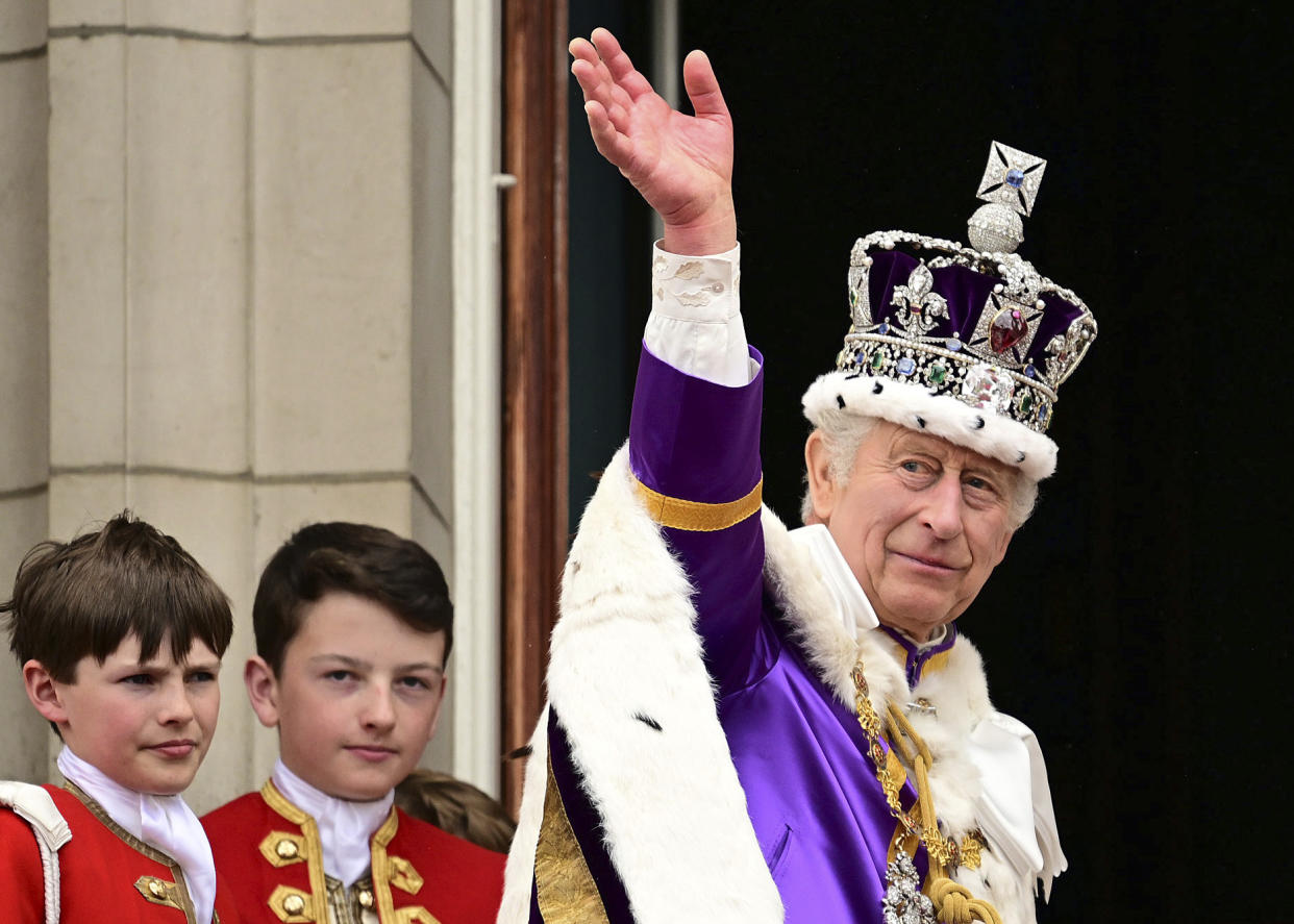 Se cumple el primer año de la coronación del rey Carlos III, el monarca británico, bisnieto de Vlad III, el príncipe rumano del siglo 15 que sirvió de inspiración para la creación del legendario personaje de ficción del Conde Drácula. (Foto: AP)