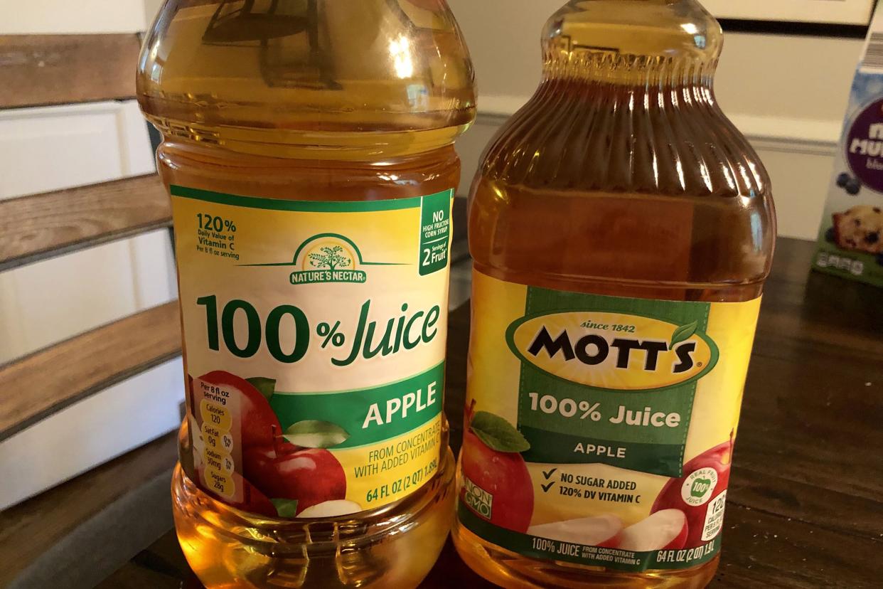 mott's and aldi apple juice bottles