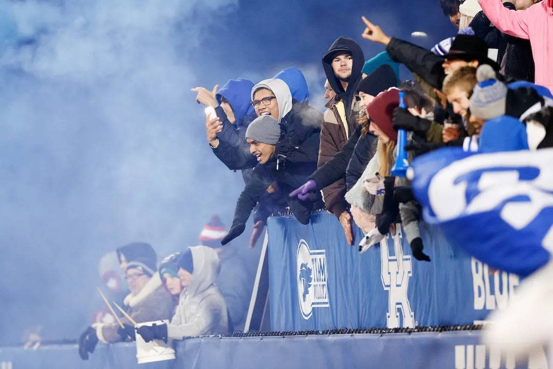 A crowd announced at 1,182 watched Kentucky defeat South Florida 4-0 in the NCAA Tournament round of 32 at UK’s Bell Soccer Complex on Sunday night. Game-time temperature was 34 degrees.