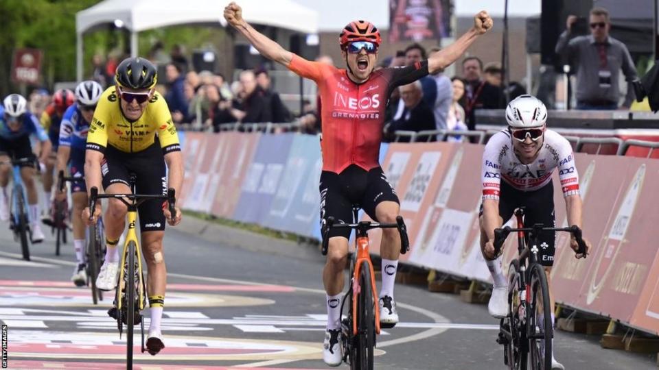 Tom Pidcock celebrates winning the 204 Amstel Gold Race