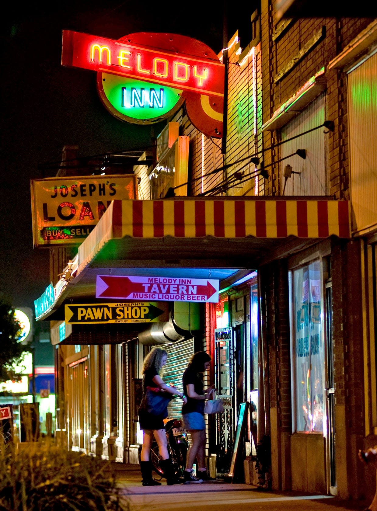 The Melody Inn at 38th and Illinois in the Butler-Tarkington neighborhood, is one of the oldest bars in Indianapolis (est. 1935). 