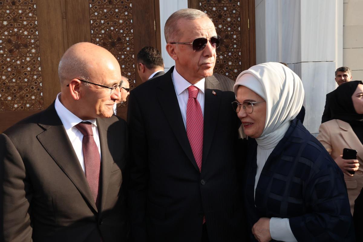 Erdoğan, piyasa duayeni Şimşek’i Türkiye’nin maliye bakanı olarak atadı