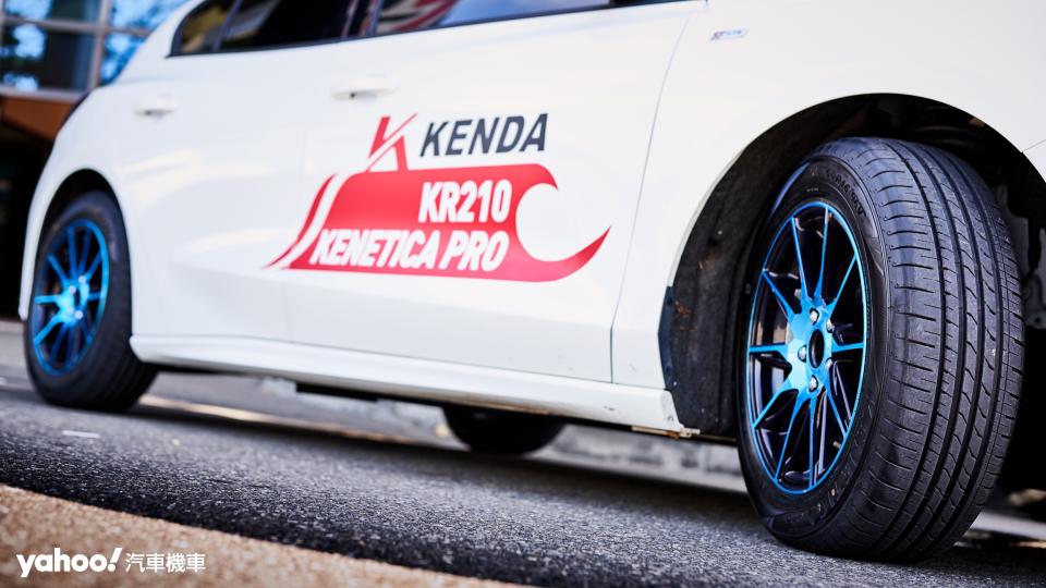 Kenda KR210所裝配使用的車款為Ford Focus並使用205/60-R16規格。