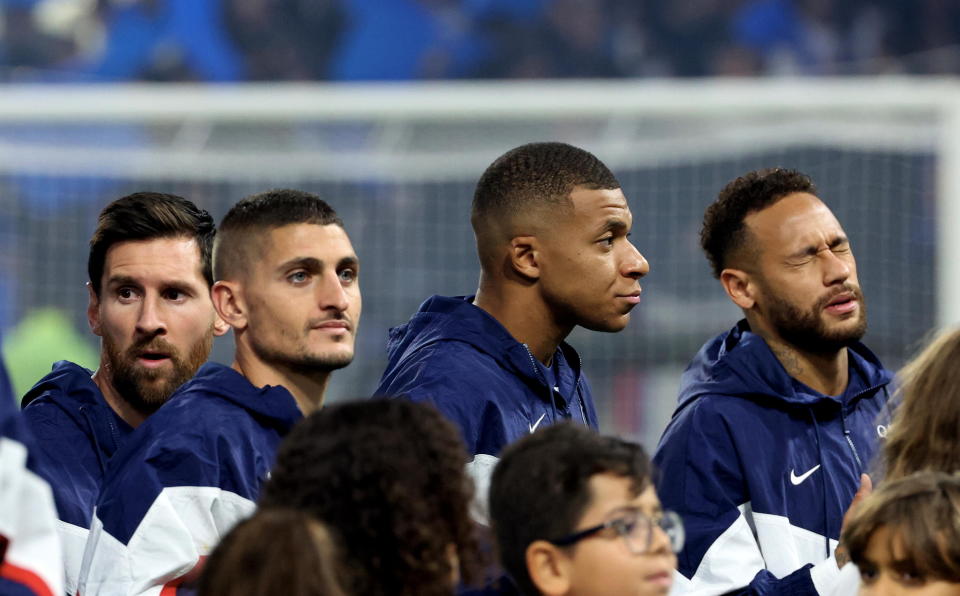 Lionel Messi, Marco Verratti, Kylian Mbappé y Neymar Jr. del PSG antes del partido de la Ligue 1 entre Olympique Lyonnais y Paris Saint-Germain. (Foto: de Xavier Laine/Getty Images)