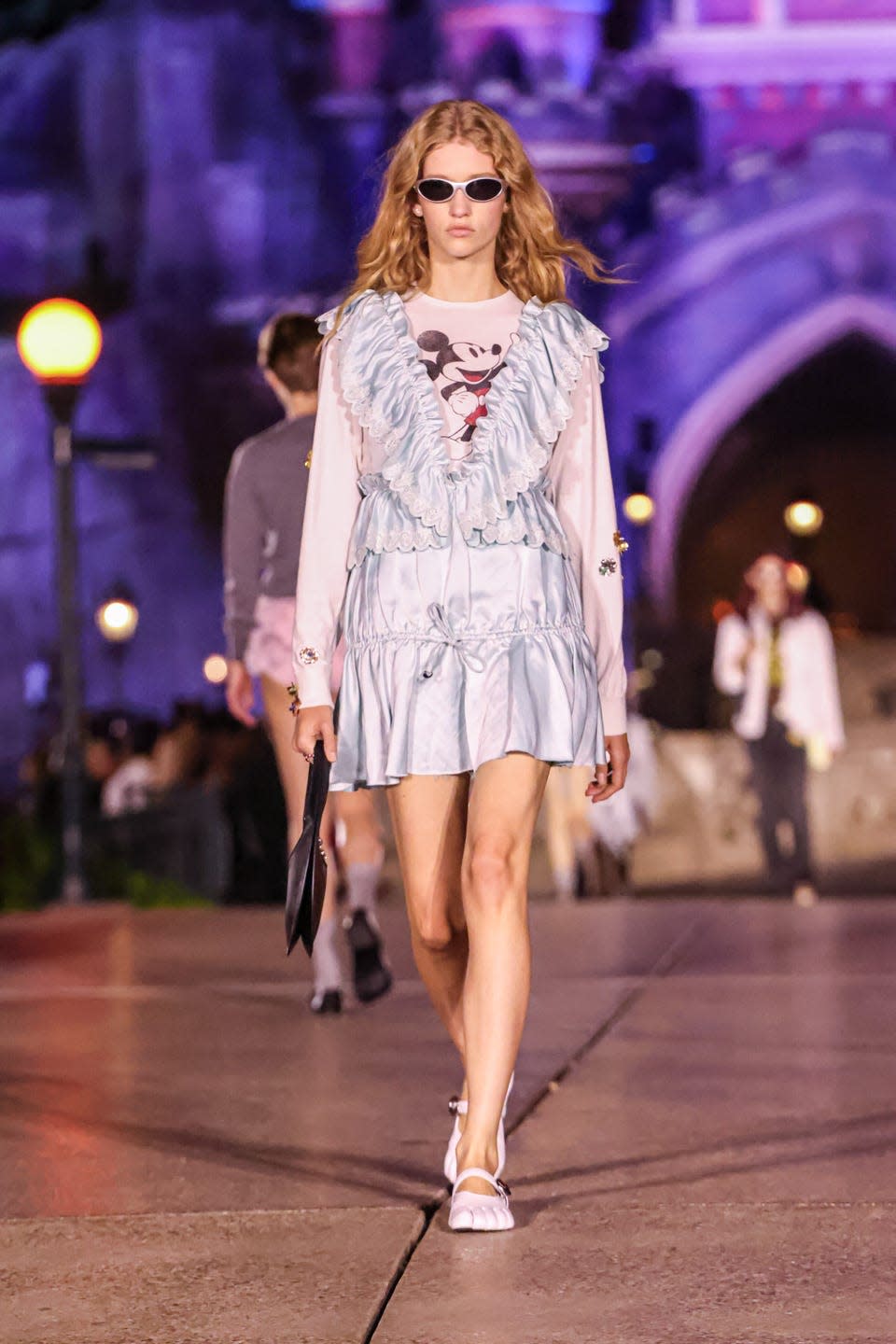 paris, france october 1 editorial use only for non editorial use please seek approval from fashion house a model walks the runway during the coperni paris womenswear spring summer 2025 show as part of paris fashion week at disneyland paris on october 1, 2024 in paris, france photo by lyvans boolakygetty images