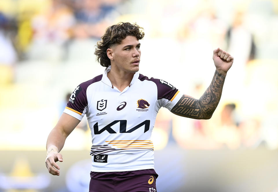 TOWNSVILLE, AUSTRALIA - AUGUST 10: Reece Walsh of the Broncos warms up before the start of the round 23 NRL match between North Queensland Cowboys and Brisbane Broncos at Qld Country Bank Stadium, on August 10, 2024, in Townsville, Australia. (Photo by Ian Hitchcock/Getty Images)