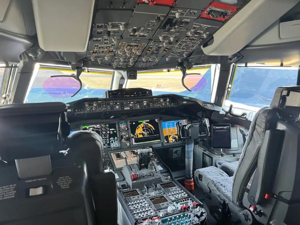 The cockpit of Boeing 777X.