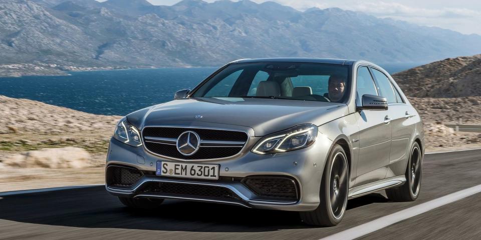 <p>Back in 2013, Germany's <em>Sport Auto </em>magazine <a href="https://www.auto-motor-und-sport.de/test/mercedes-e63-amg-s-4matic-im-supertest-wie-schlaegt-sich-der-585-ps-allrad-amg/" rel="nofollow noopener" target="_blank" data-ylk="slk:lapped the then-new all-wheel drive Mercedes E63 S;elm:context_link;itc:0;sec:content-canvas" class="link ">lapped the then-new all-wheel drive Mercedes E63 S</a> around the Nordschleife in 7:55. An impressive result, but wait until you see what the new one can do. </p>