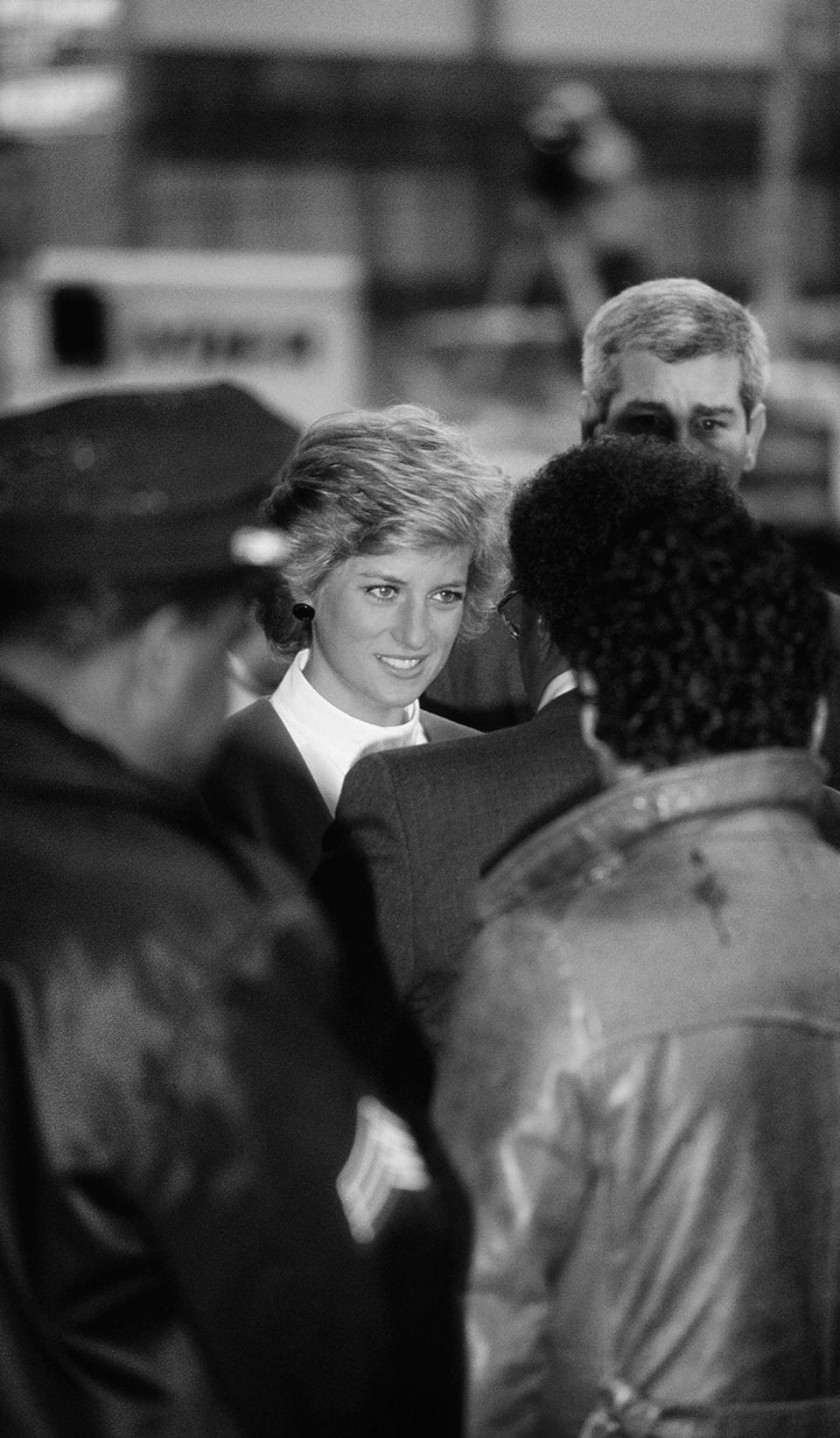 Diana visits a hospital in Harlem, New York, in 1989 (Altitude Films)